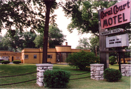 Coral Court Motel, Marlborough, MO (1992)